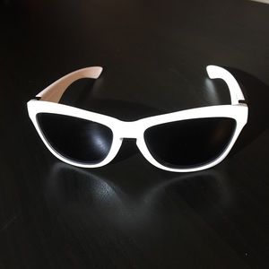 NWOT Oakley Jupiter White Sunglasses Genuine